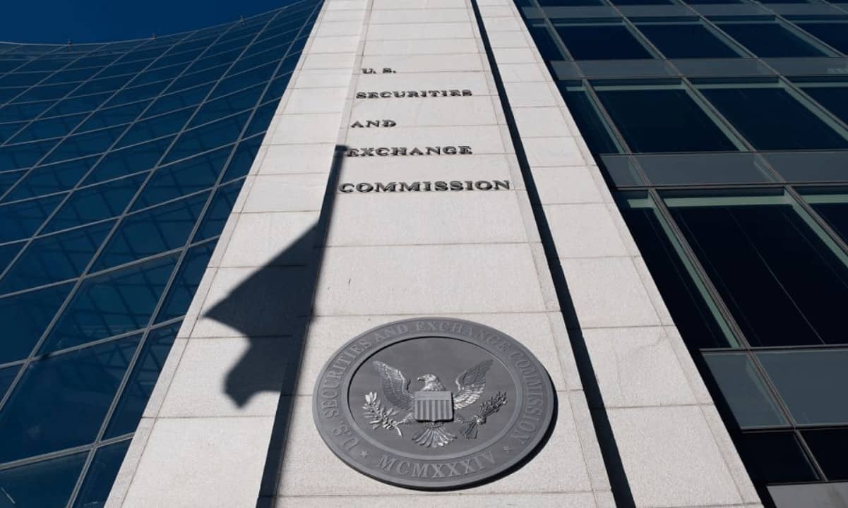 US SEC Sues Owner of Alleged Ponzi-Like Cryptocurrency Scam